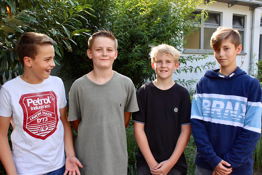 Jungs in der Summer School Galerie Kurpfalz Internat